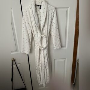 Ladies robe